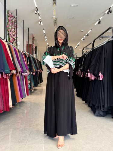 عباية D901 - بقماش ملكي نص كلوش بتطريز - عشبي