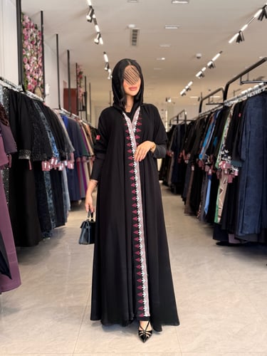 عباية D873 - بقماش ملكي دبل كلوش بتطريز كرز نود مع...