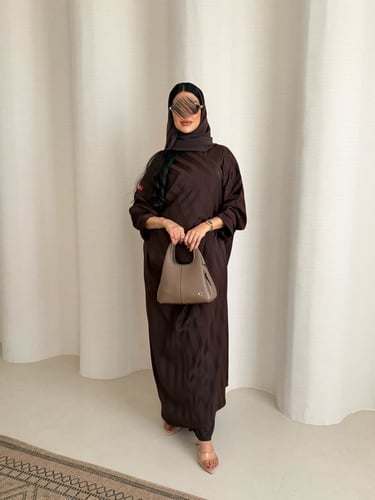 عبايه D5059 -قماش حرير ارمني دكتال بني محروق