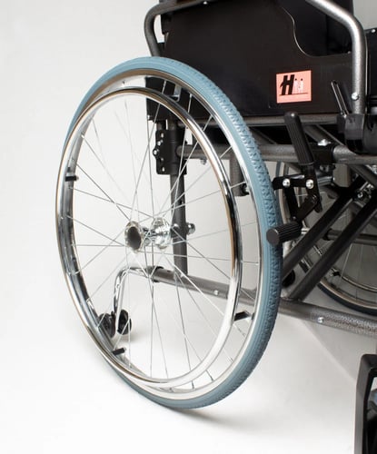 كرسي معاقين عريض استيل كفر كبير مقاس 56- موديل 951...