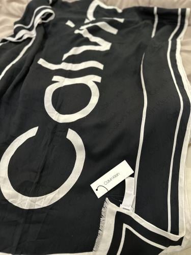 Calvin klein - سكارف أسود