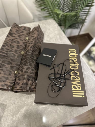 قميص روبيرتو كفالي - مقاس 40 ( L )