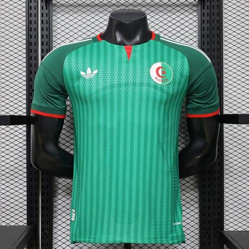 تيشيرت منتخب الجزائر نسخة لاعبين 2026