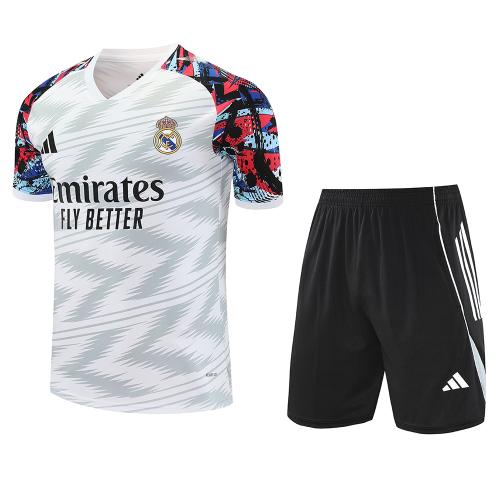 طقم تدريب ريال مدريد 26\25