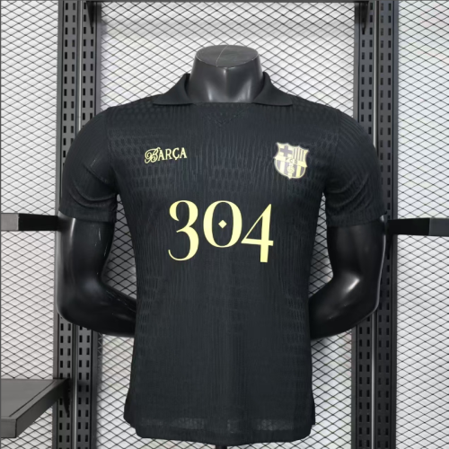 تيشيرت برشلونه نسخة لاعبين 2025