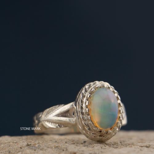 خاتم ملكي بحجر أوبال صياغة الشريف