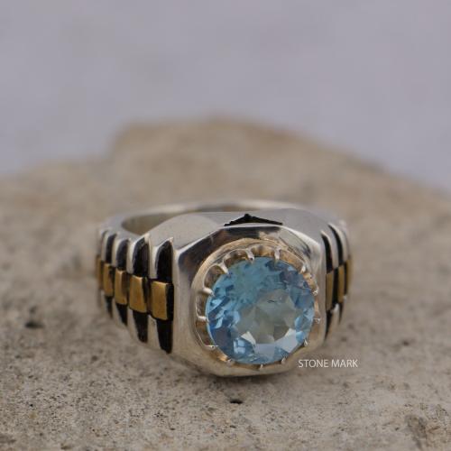 خاتم بحجر توباز بصياغة رولكس