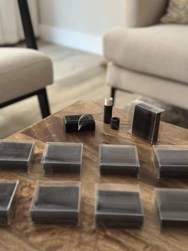 توزيعات مباخر صغيرة ..