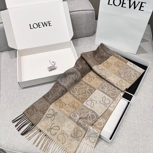 سكارف LOEWE