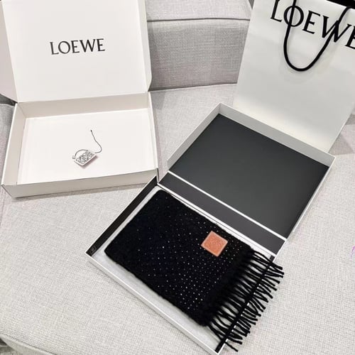 سكارف LOEWE