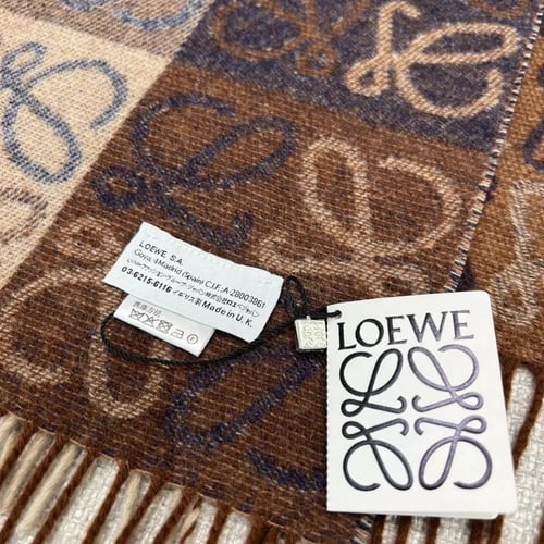 سكارف LOEWE