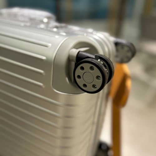 حقيبه سفر RIMOWA