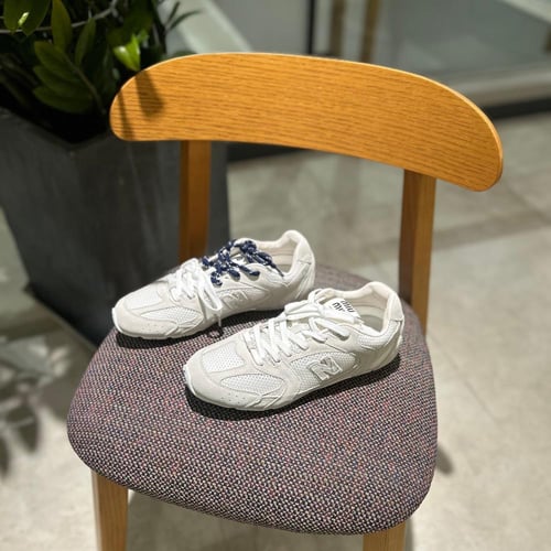 سنيكر ميو ميو نيو بالانس