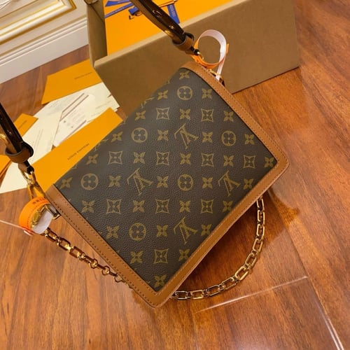 Dauphine MM لويس