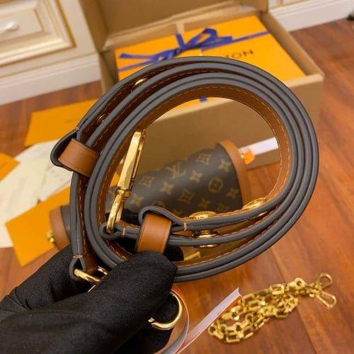 Dauphine MM لويس