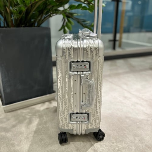 حقيبه سفر ديور