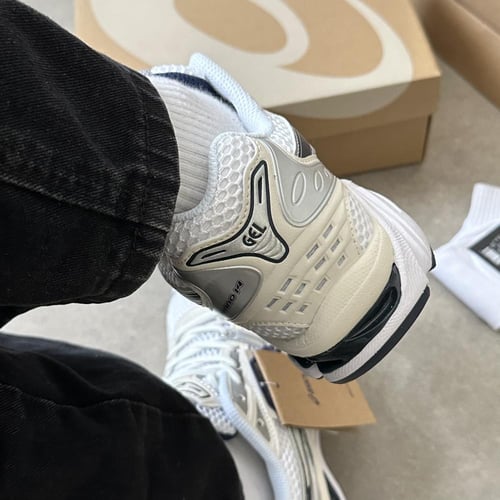 GEL-KAYANO 14 White/Cream