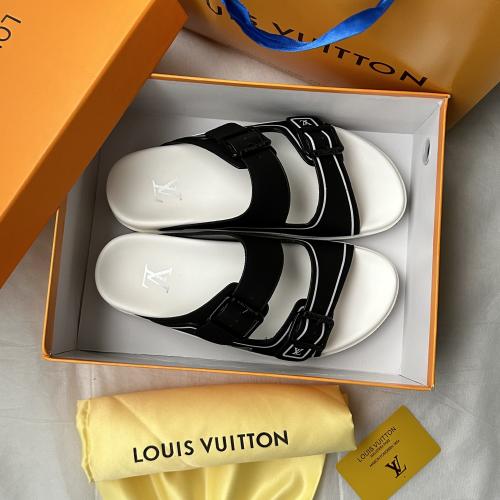 "LV " ابيض اسود