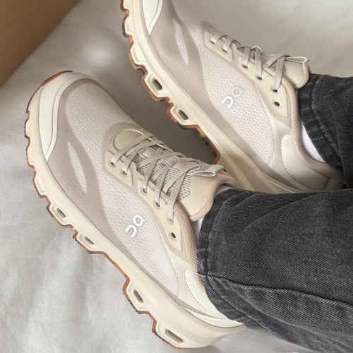Loewe x On Cloudventure beige