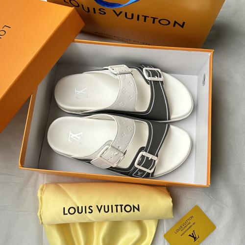 "LV " أبيض رصاصي