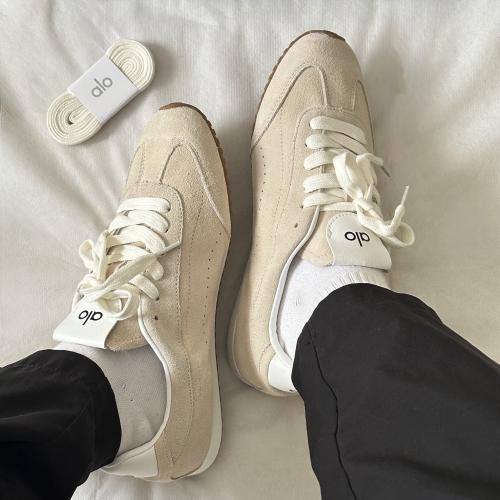 Alo Yoga Sunset’ beige