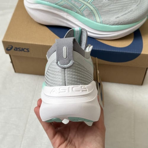 GEL-NIMBUS 27 Piedmont Grey