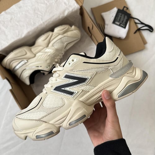 New Balance 9060 ' Turtledove Black'