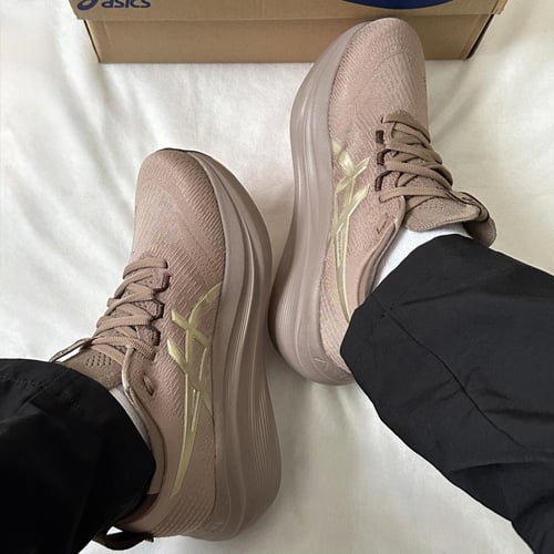 GEL-NIMBUS 27 Luxe Taupe Grey
