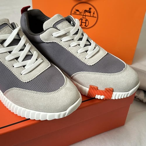 "Bouncing Sneaker "gray