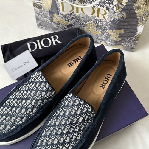 حذاء Dior كحلي