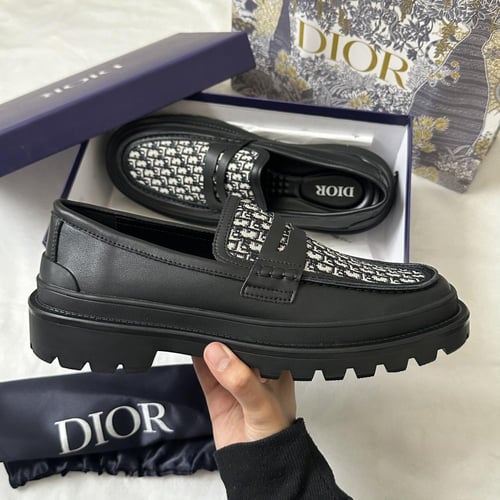 حذاء Dior اسود ملكي (رسمي)