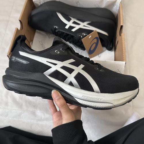 GEL-KAYANO 33 ' black/Silver