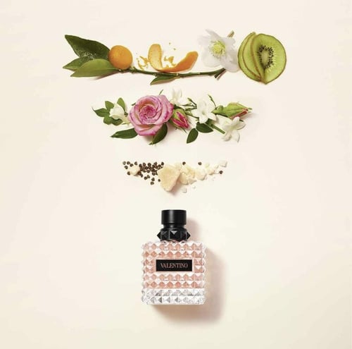 فالنتينو دونا بورن إن روما كورال فانتاسي أو دو بار...