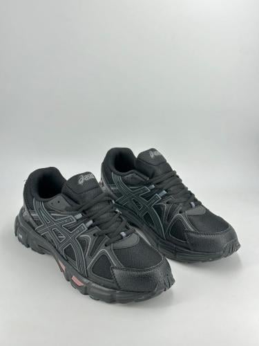 شوز ASICS
