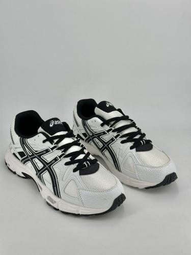شوز ASICS