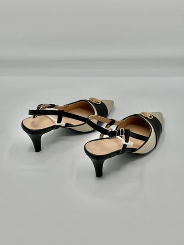 سليبر نسائي كعب