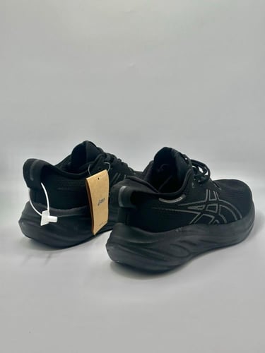 حذاء اسيكس Nimbus26