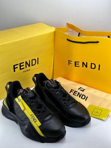 حذاء Fendi Flow