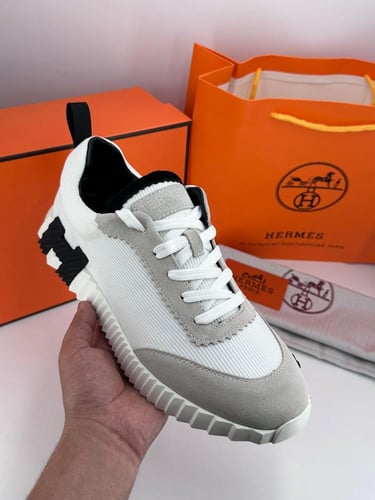 سنيكرز هيرمس