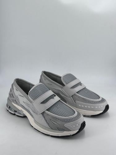 New Balance سنيكر 1906L