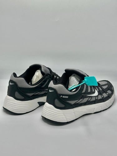 سنيكرز نايكي P-6000