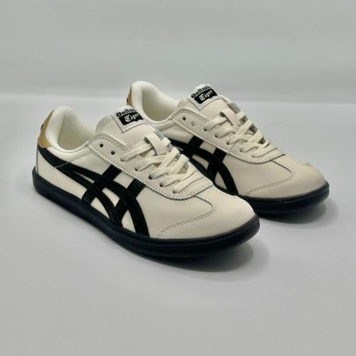 ONITSUKA TIGER