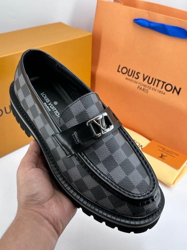 حذاء LV Loafers رسمي