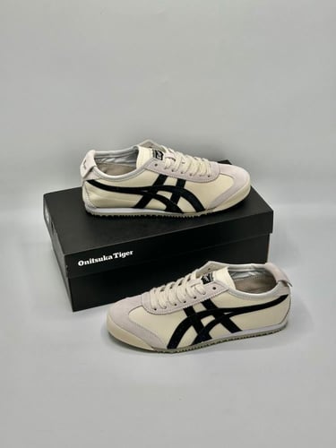 ONITSUKA TIGER