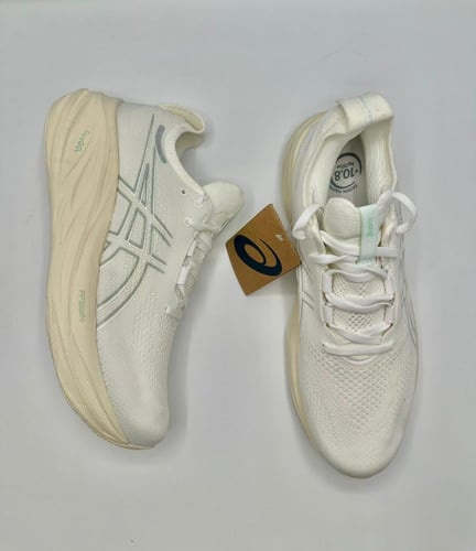 حذاء اسيكس Nimbus26