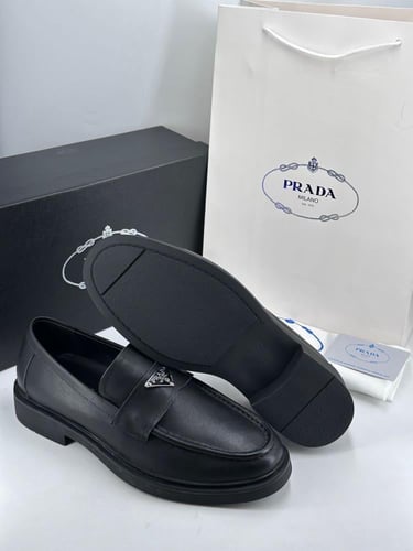 حذاء PRADA رسمي