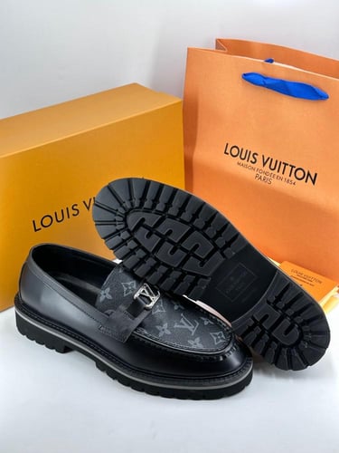 حذاء LV Loafers رسمي
