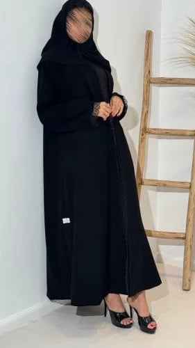 ERA 10 عبايات سوداء رسمية