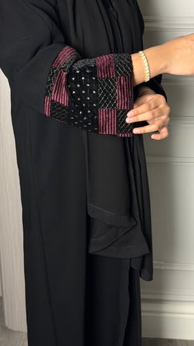 Shurooq Abaya