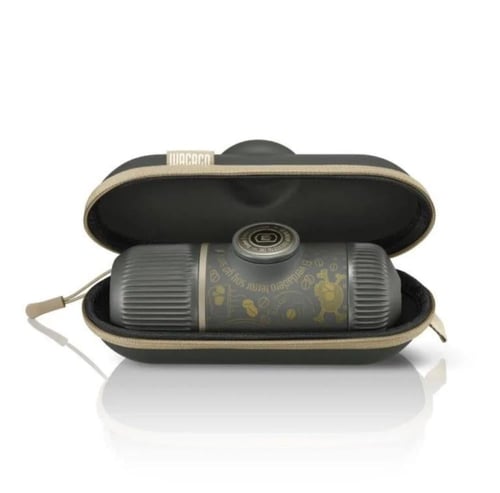 ماكينة اسبريسو يدوية مع حافظة